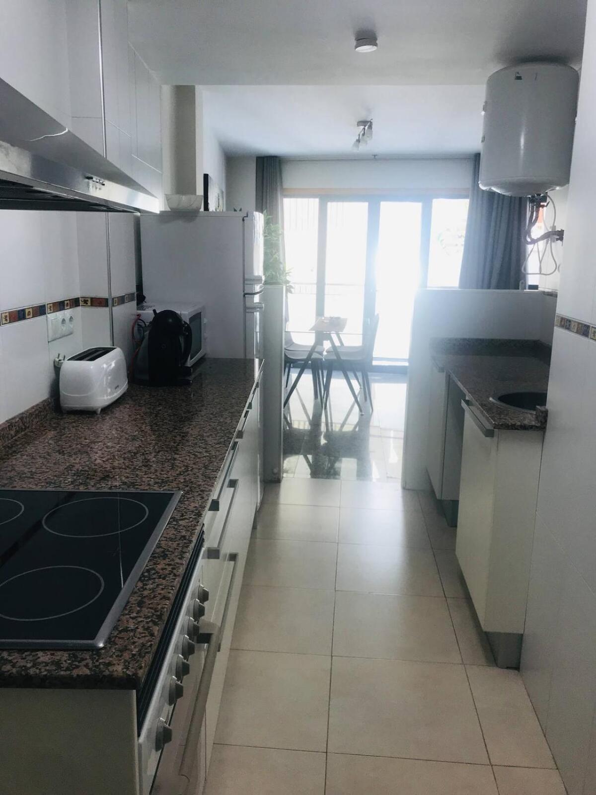 50 Meters To Beach! Ac - Wifi -Near City Center 알테아 외부 사진