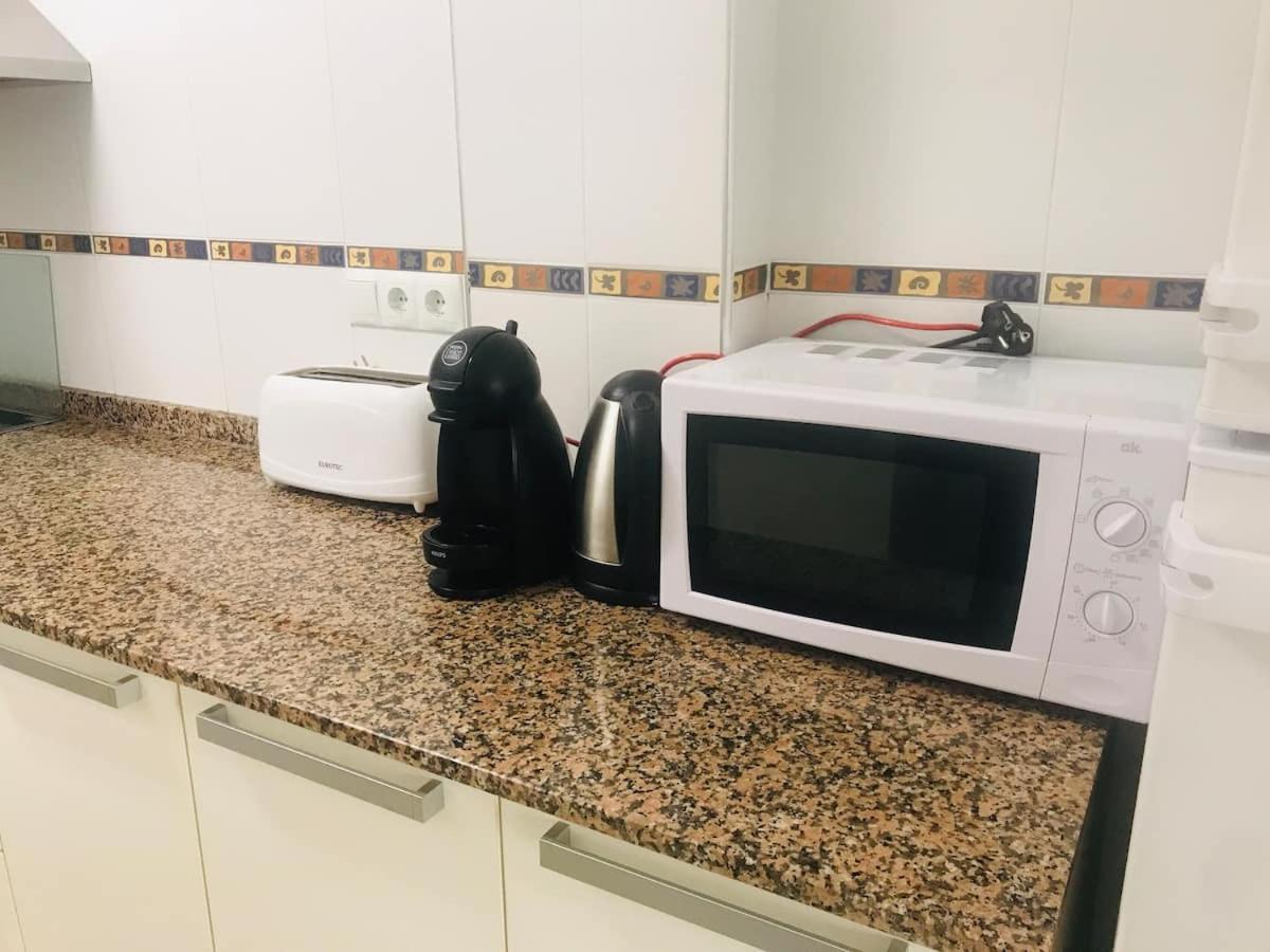 50 Meters To Beach! Ac - Wifi -Near City Center 알테아 외부 사진